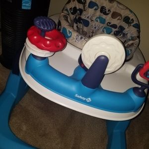 Safety 1st Baby walker